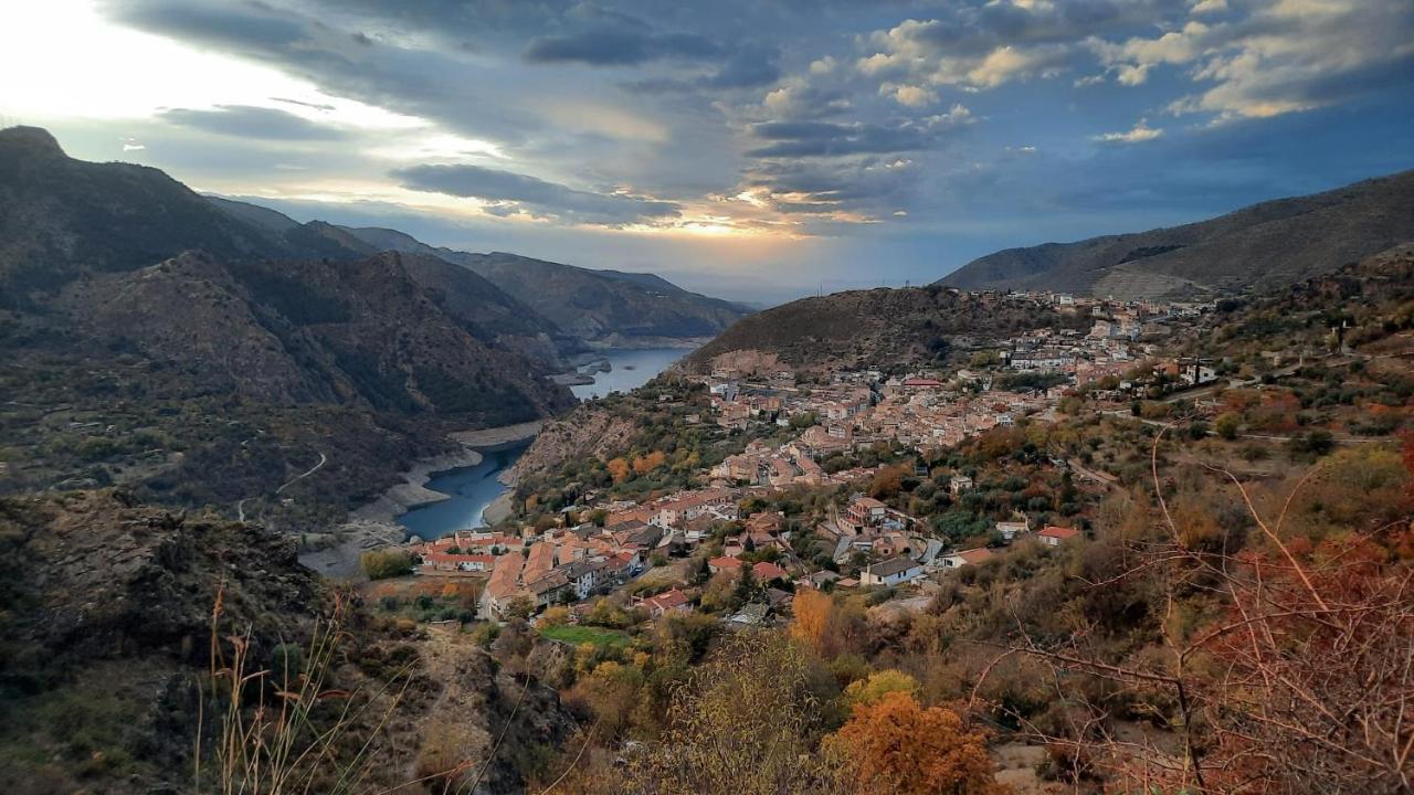 El Hogar De Mercedes Guejar Sierra Exterior foto